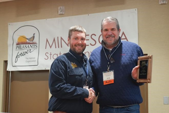 Carver Co receives award
